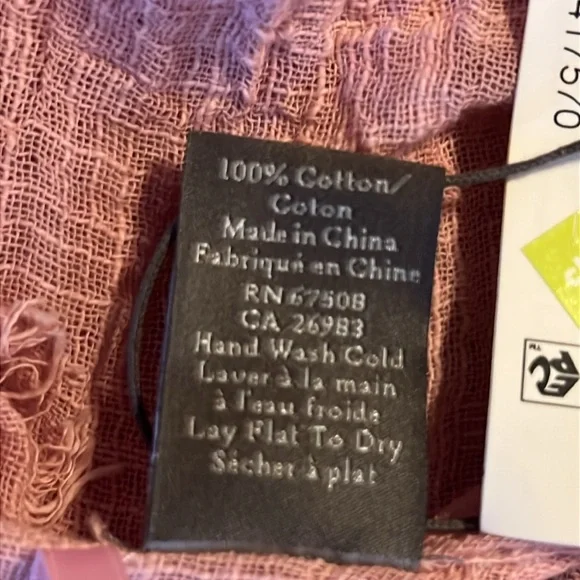 Vince Camuto Textured Shawl Cover Up - Picture 6 of 6